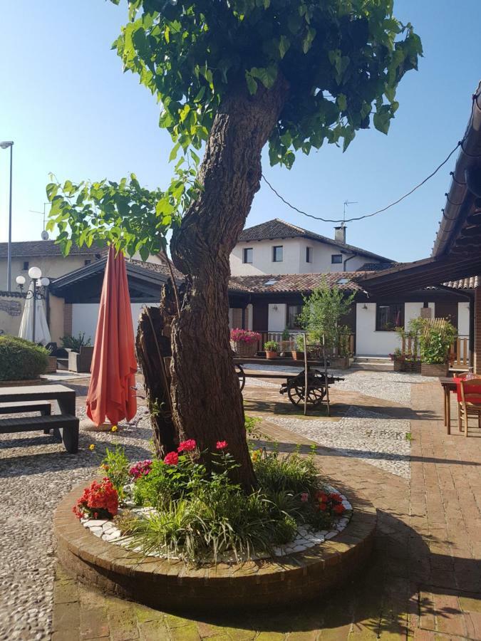 Al Fienile Otel Orzano Dış mekan fotoğraf